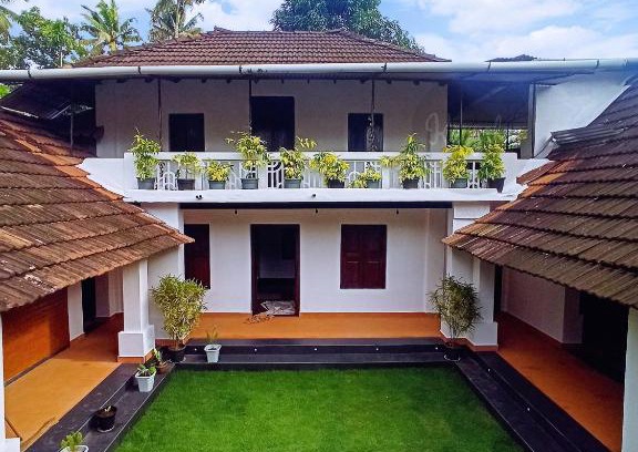 Thrissur Ski Chalet | Kayyalas Courtyard