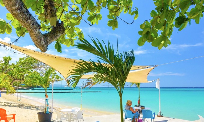 Ocho Rios Hotel | Kaz Kreol Beach Lodge & Wellness Retreat