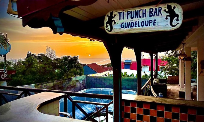 Basse-Terre Apartment | Kazabasté, escapade spa et jardin privatif