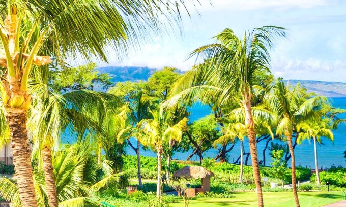 Honokowai Condo | KBM Resorts | Spacious 4-Bedroom Honua Kai Collection | Multi Unit Listing | Same Floor | Ocean Views + 4 Free Rental Cars! HKH-318/23/38/44