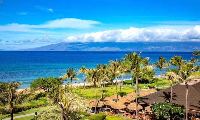 Honokowai Condo | KBM Resorts | Spacious 4-Bedroom Honua Kai Collection | Multi Unit Listing | Same Floor | Ocean Views | 2 Free Rental Cars! HKH-503/16