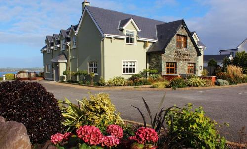 Curraheen House | Keanes of Curraheen, Bar, Restaurant & Accommodation