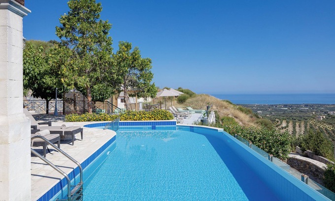 Agia Triada Villa | Keano Villa, with Pool & BBQ, Ping Pong, Playground