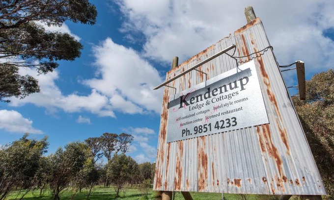 Kendenup Cabin | Kendenup Cottages and Lodge