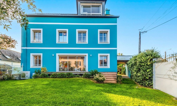 Brignogan-Plage Villa | Ker Anna, 120m from the beach, sea view