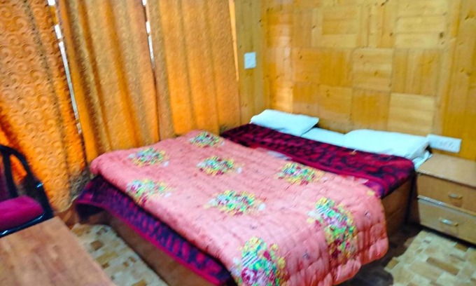 Pahalgam House | Kesar Guest House, Pahalgam