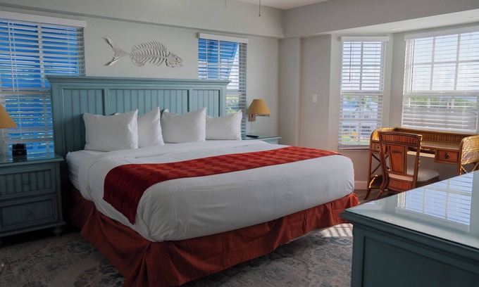 Tavernier Condo | Key Largo 1BR w/Partial Ocean View, Pool & Beach