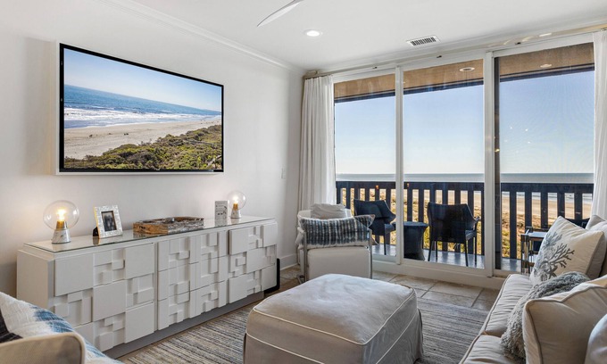 West Beach Village Villa | Kiawah Exclusives | 2473 Shipwatch Oceanfront