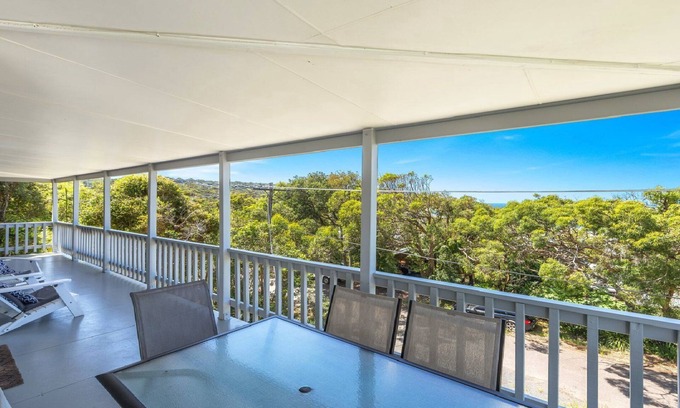 Killcare House | 'Killy Beach House' by Accom Holidays