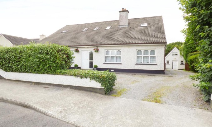 Ballina Apartment | Kiltartan House 2B