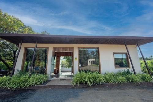 Talala Resort | King's Kraft Pinewood Sasan Gir