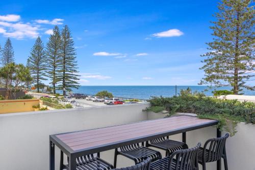 Kings Beach Apartment | Kings Edge Unit 4 Kings Beach QLD
