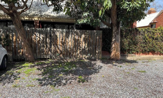North Adelaide Apartment | Kingston Mews A Perfect Parkside Family Sanctuary