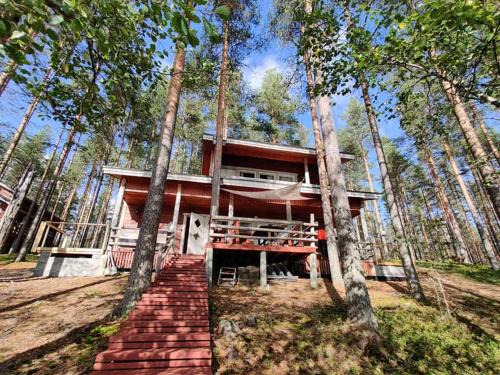 Ahmas House | Kirvesjärven Simpukka