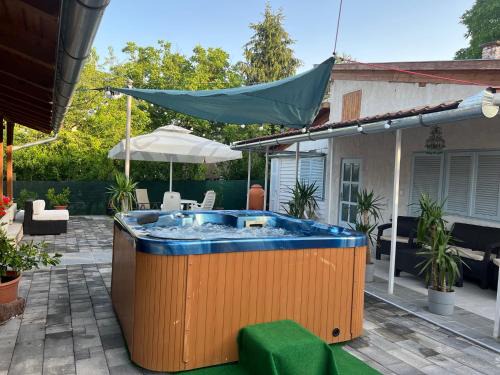 Orfu Apartment | Klara Apartmanház