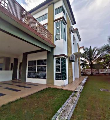 Kampung Salak Tinggi House | KLIA Airport Homestay 9