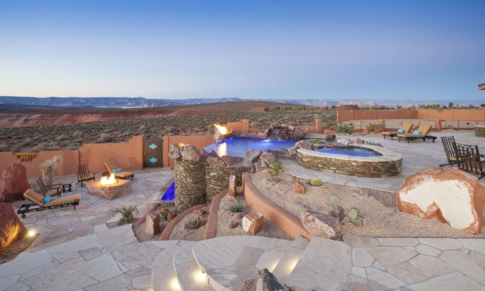 Page House | KOKOPELLI HOUSE-Enchanting/Luxurious Desert Southwestern Home w/Panoramic views!