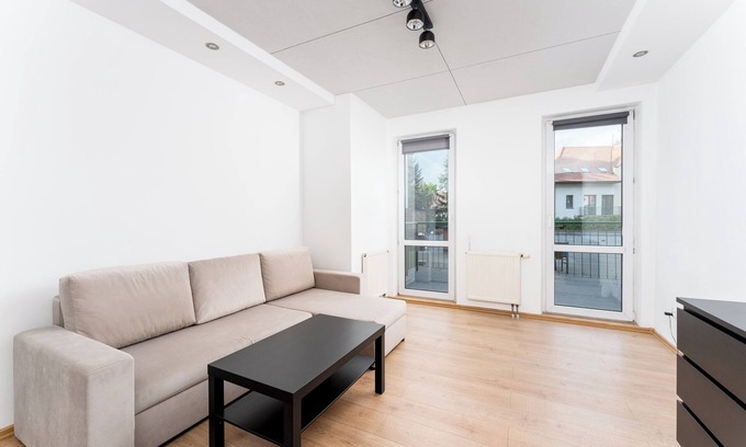 Krakow Apartment | Konecznego Urban Escape Studio