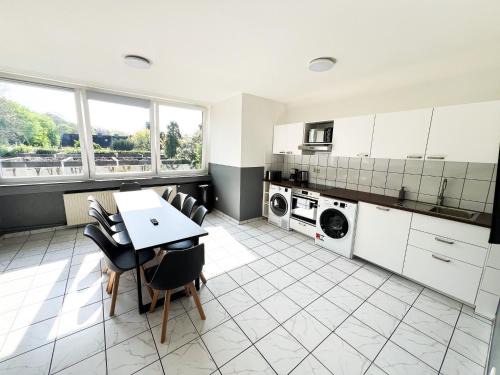 Linn Apartment | Krefeld House - Linn 20 Min to DUS AIRPORT & MESSE