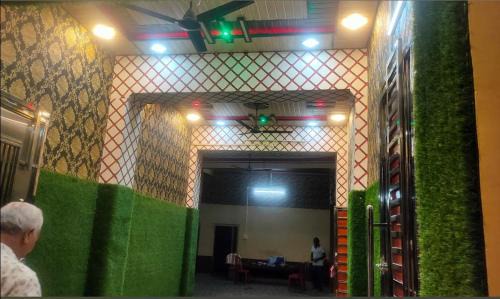 Atru Hotel | Krishna plaza