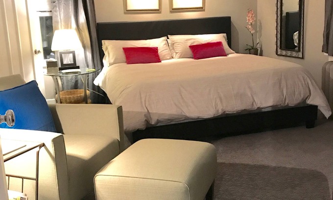 Kerrytown House | KT2 Downtown Ann Arbor/Kerrytown Love Nest