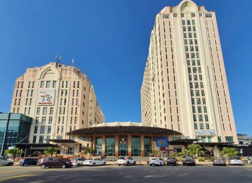 Gua House | KTC Suite Hotel with Private Cinema and PS5