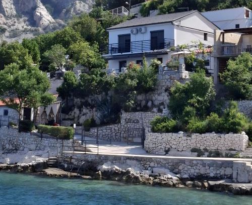 Lukovo House | Kuća za obiteljski odmor Ulrich