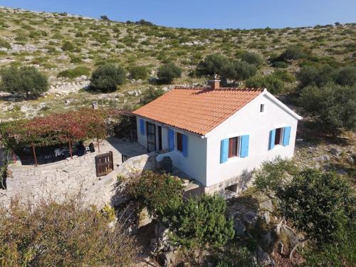 Island Dugi Otok House | Kuća za odmor Island just for You- Island Sit