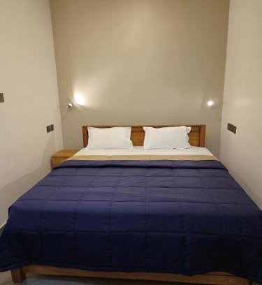 Thiruvananthapuram Apartment | Kubera Heritage Inn , Near Sreepadmanabhaswamy temple