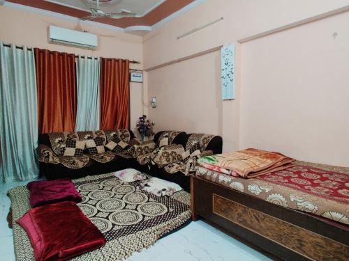Naini Apartment | KUMBH HOME STAY NEAR ARAIL GHAT Sangam