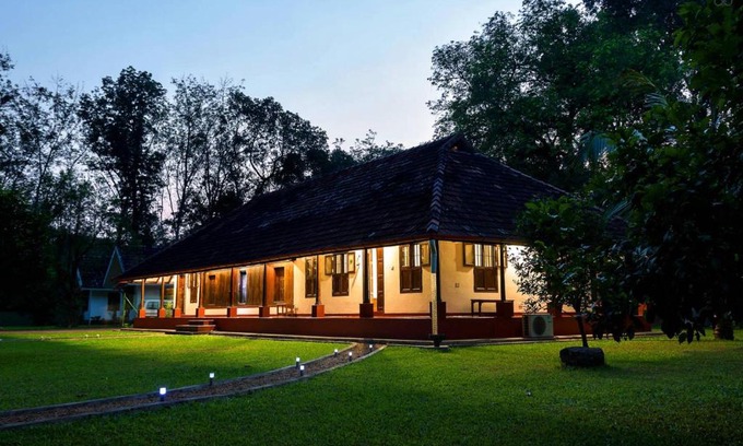 Pala House | Kuruvinakunnel Tharavadu