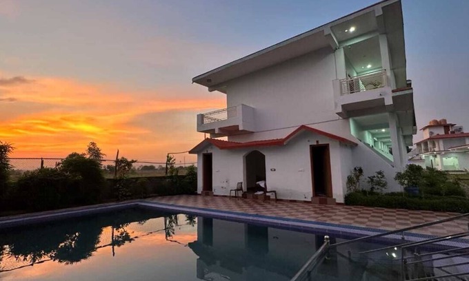 Bail Parao Hotel | Kuyal Corbett Resort