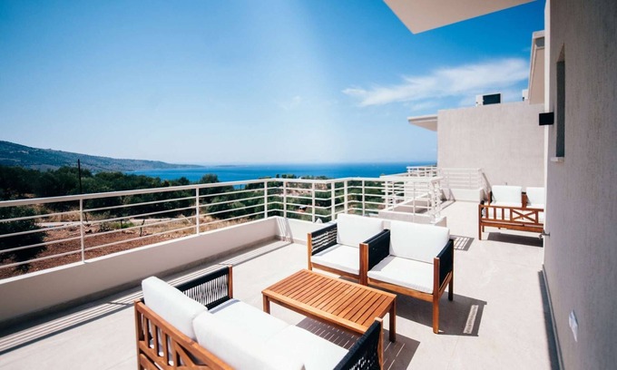 Igoumenitsa Villa | Kynthia - Luxury Villa for 8 people with panorama view and private pool