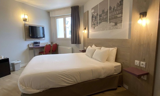 Saint-Fargeau-Ponthierry Hotel | Kyriad Saint Fargeau Ponthierry Apollonia