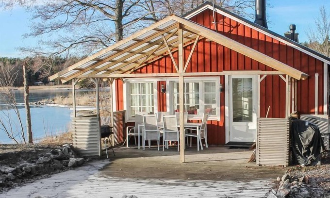 Kimito Island House | Långahuset by Interhome