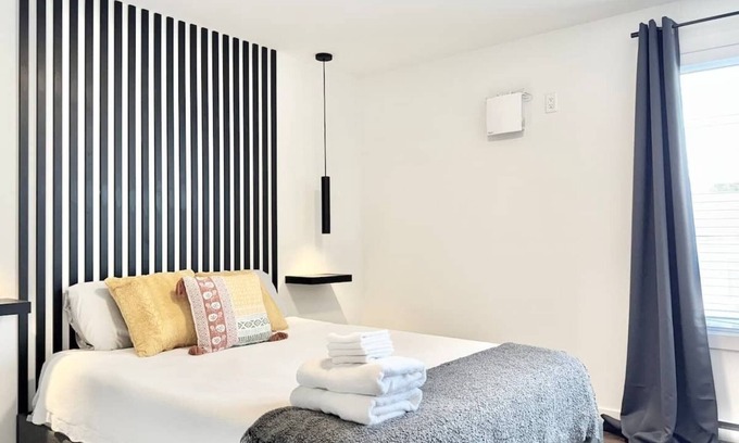 Desjardins Apartment | Lévis Center | New Studio #1 + A/C