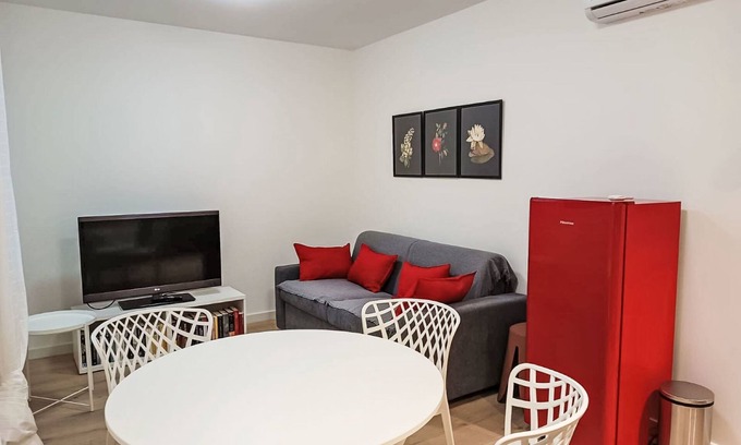 Trieste City Centre Apartment | L'Angolo d'Estella by Interhome