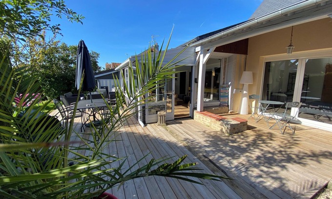 Merville-Franceville-Plage House | L'Echo des pins, 7 mins walk from Merville Franceville beach