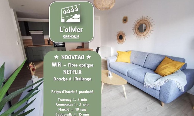 Quartier Capuche-Allies Apartment | L'olivier - Appartement moderne et chaleureux - TRAM et PARC