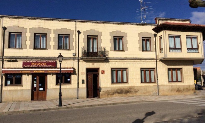 Carrion de los Condes Apartment | La Abuela Maye y Me