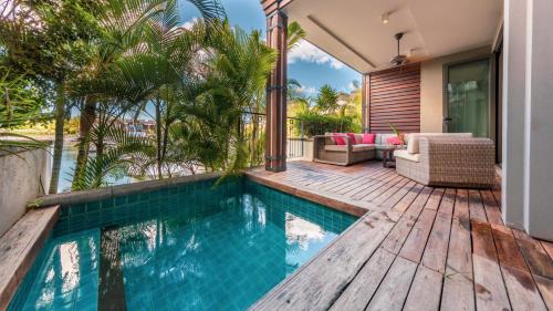 Black River Apartment | La Balise Marina by Horizon Holidays