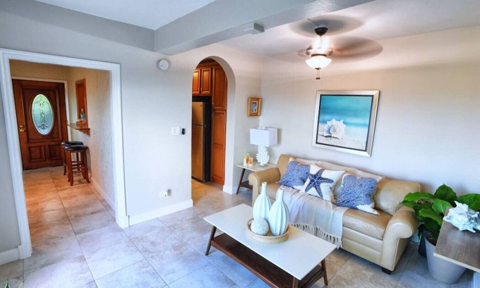 Rosendal House | La Brisa: Experience Island Bliss – Luxury Suite with Unforgettable View