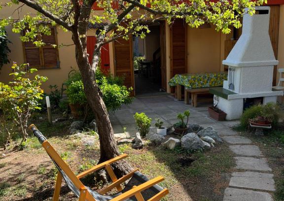 Sirolo House | La Buganvilla