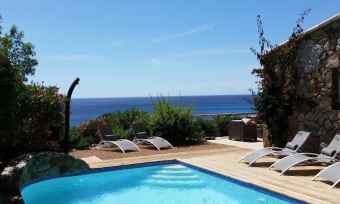 Tarcu House | La Côte Bleue