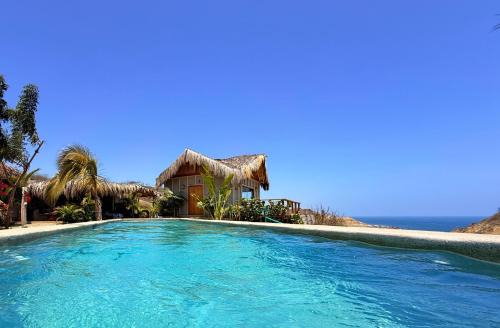 Punta Sal House | La Cabaña de Iza