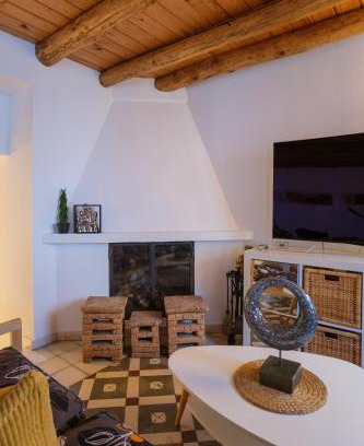 Linares de la Sierra Apartment | La Cantarera