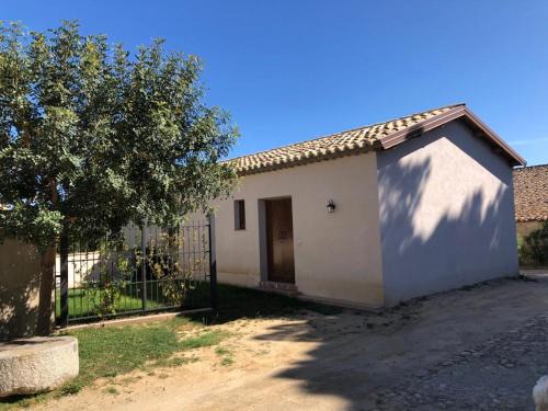 Locri House | La Casa del carrubo di Borgo Carbone