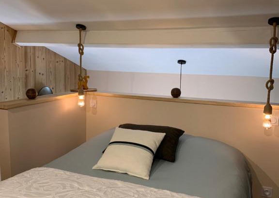 Porte des Pierres Dorees Bed & Breakfast | La Casita