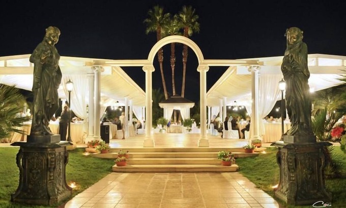 Canosa di Puglia Hotel | La Corte Di Opaka