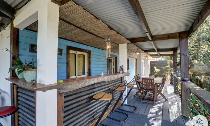 Petite-ÃŽle House | La Créole Améthyste - 137m2 - Jacuzzi - Saint-Joseph